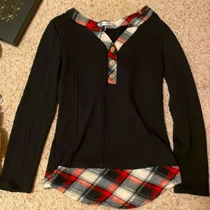 Holiday Plaid Sweater!